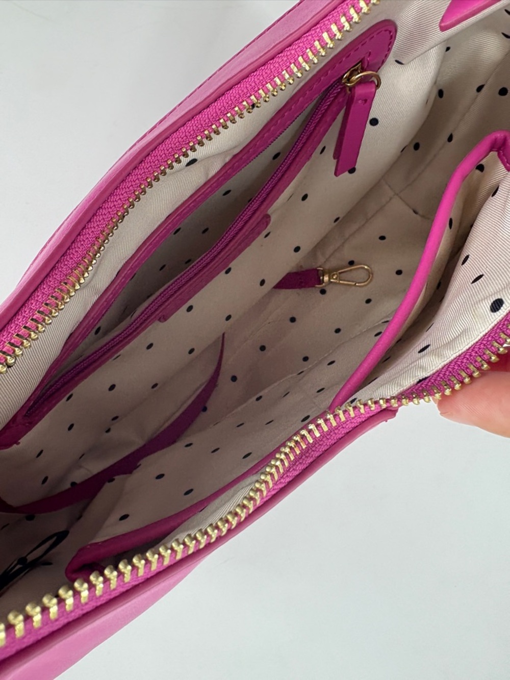 Hansonne Hobo In Fuchsia - Picture 4 of 8